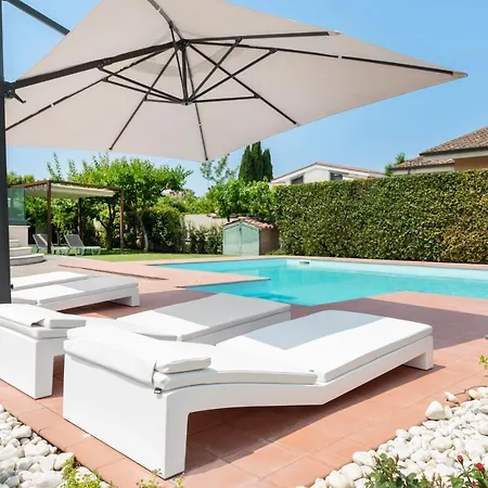 Villa Luxury Duplex With Private Pool Near Rome &