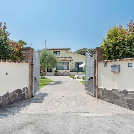 Luxury Duplex In With Private Pool - Near Rome & Вилла