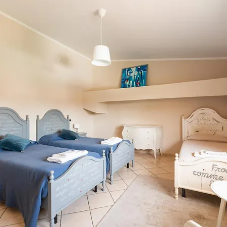 Luxury Duplex In With Private Pool - Near Rome & * Lido di Ostia