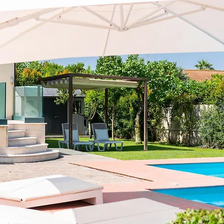 Villa Luxury Duplex In With Private Pool - Near Rome & Lido di Ostia