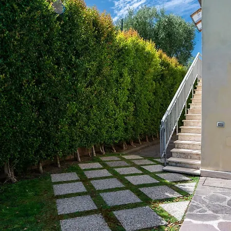Luxury Duplex In With Private Pool - Near Rome & * Lido di Ostia