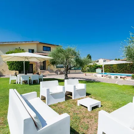 Luxury Duplex In With Private Pool - Near Rome & Villa Lido di Ostia