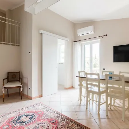 Luxury Duplex In With Private Pool - Near Rome &